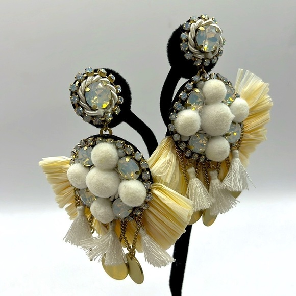 Earrings Large Statement Earrings Raffia Gold tone AB white Rhinestones Bling - Picture 2 of 10